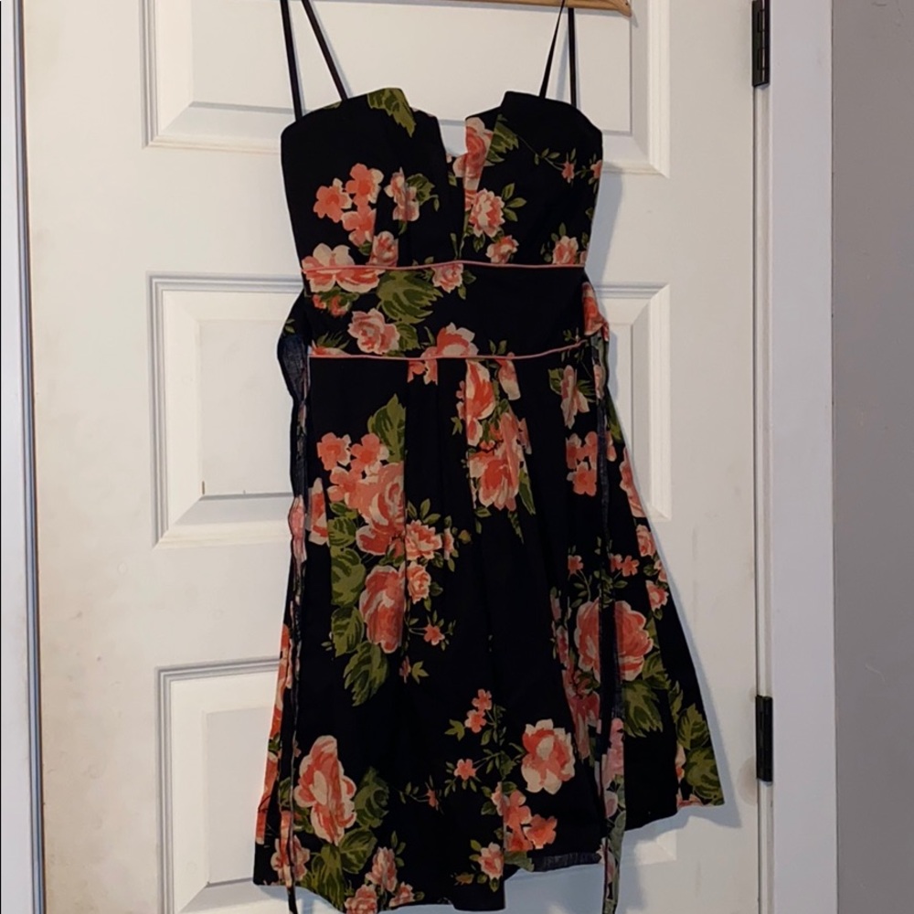 B. Smart Dress